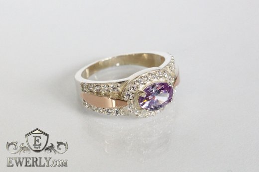 Купить кольцо из серебра с овальным розовым камнем
