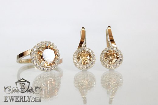 Жіночі кільце і сережки з золотом зі срібла, купити з камінням кольору-шампань