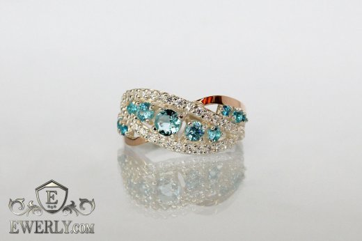 Купить серебряное кольцо для девушки с камнем