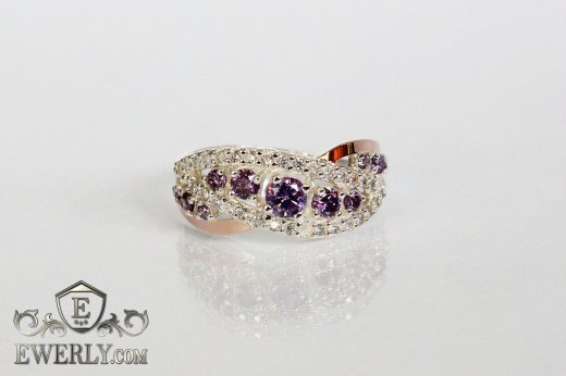 Красивое серебряное кольцо для девушки с камнем купить
