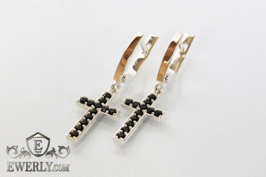 Срібні сережки - хрести зі срібла з золотом, купити з чорними каменями