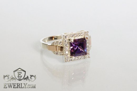 Купить серебряное кольцо для женщины с камнем (аметистовый цвет)
